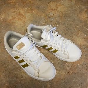 Addidas woman sneaker